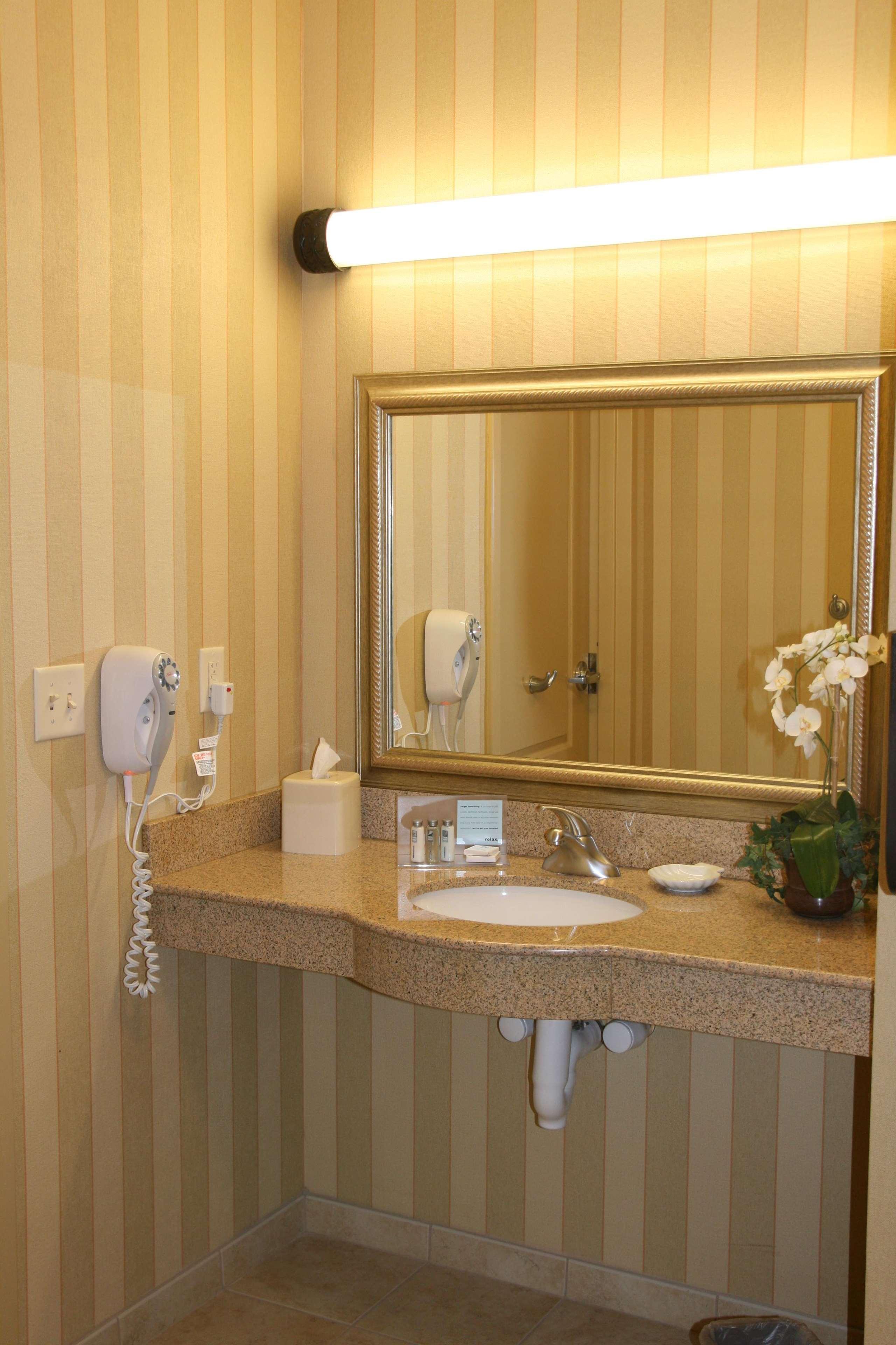 Hampton Inn & Suites Chicago/Saint Charles Bagian luar foto