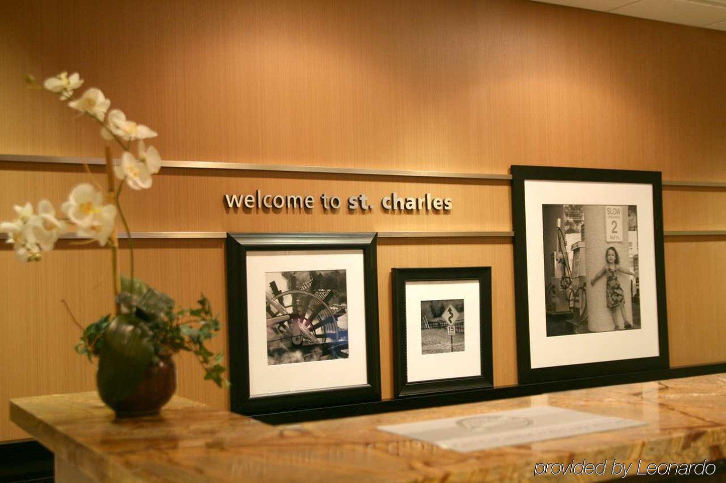 Hampton Inn & Suites Chicago/Saint Charles Bagian luar foto